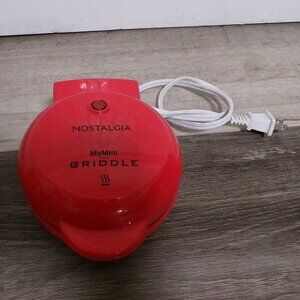 Nostalgia My Mini Griddle 5” Nonstick Cooking Surface Wipes Clean Compact Red